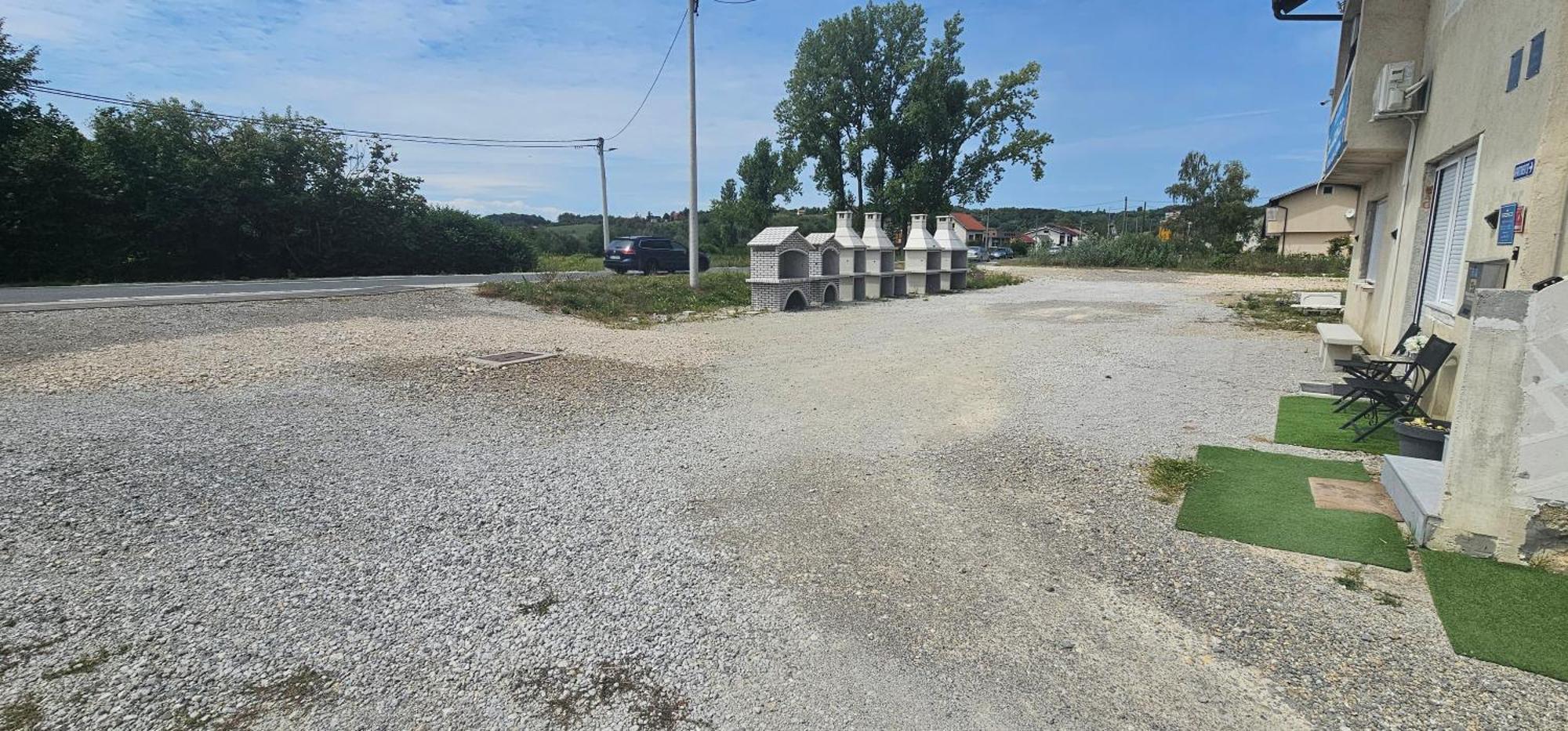 Apartmán Ena1 & Ena2 -Big Free Parking Karlovac Exteriér fotografie