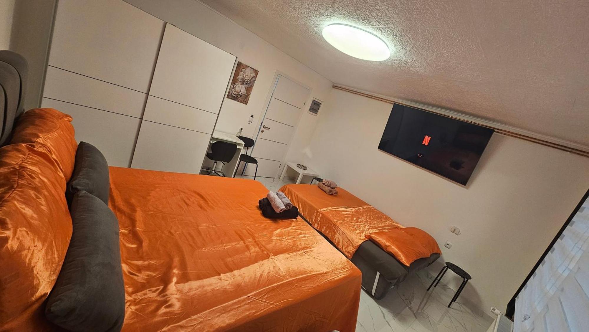 Apartmán Ena1 & Ena2 -Big Free Parking Karlovac Exteriér fotografie