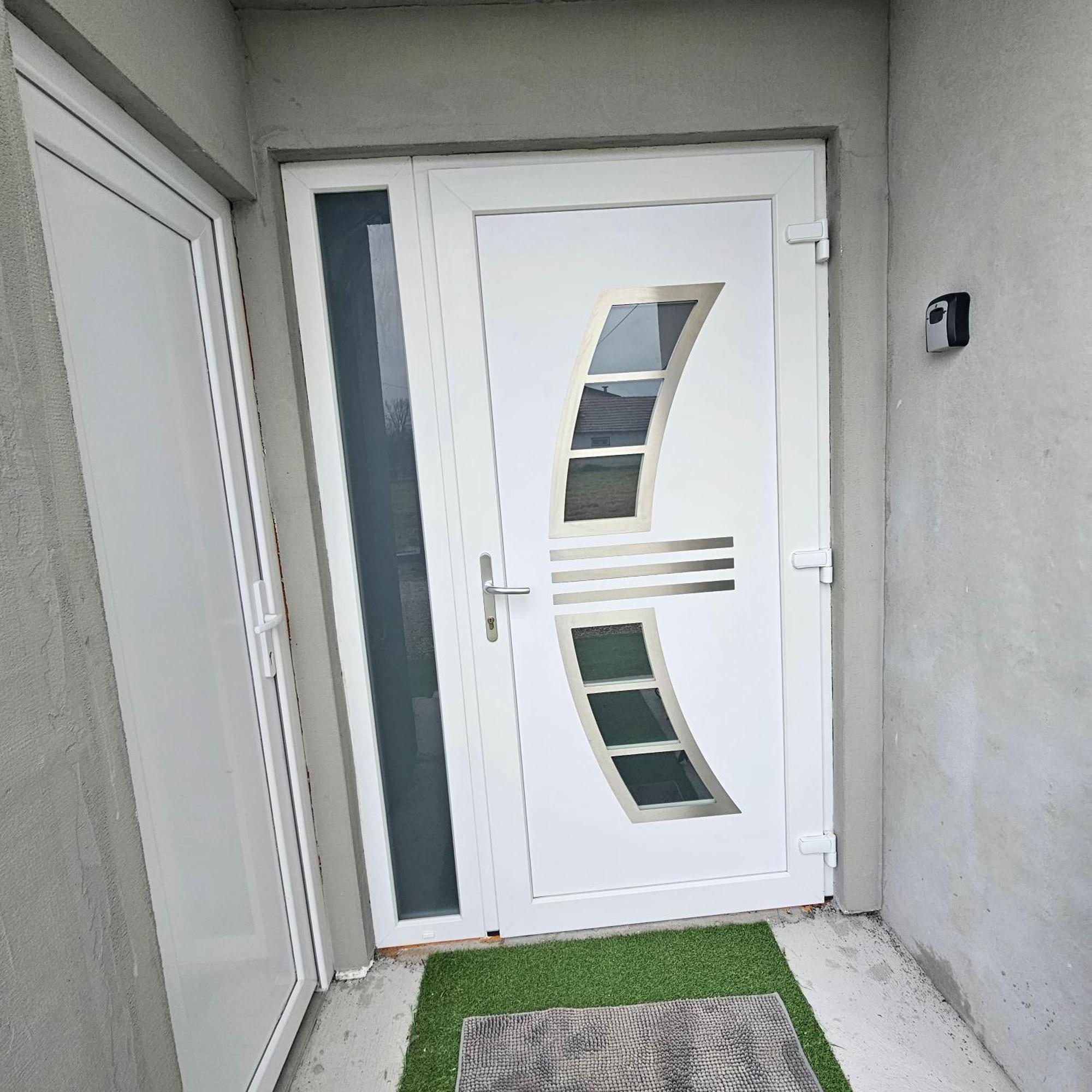 Apartmán Ena1 & Ena2 -Big Free Parking Karlovac Exteriér fotografie