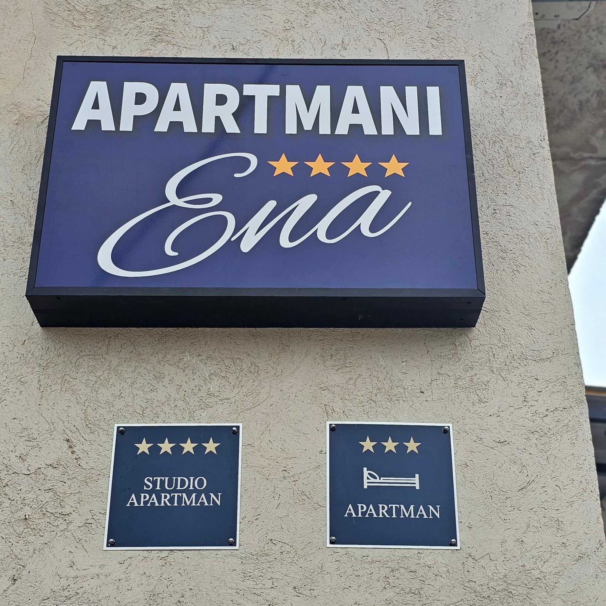 Apartmán Ena1 & Ena2 -Big Free Parking Karlovac Exteriér fotografie