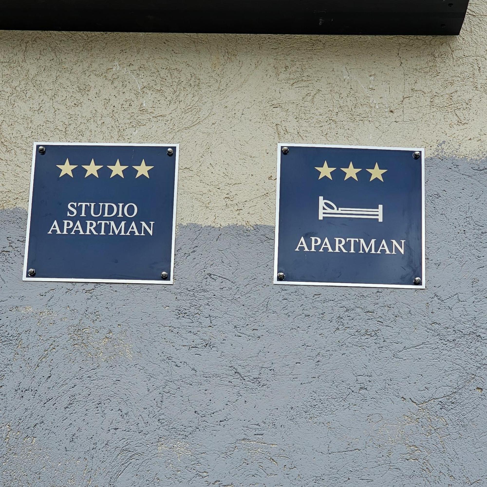 Apartmán Ena1 & Ena2 -Big Free Parking Karlovac Pokoj fotografie